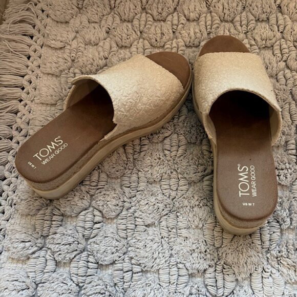 TOMS Margot Wedge Sandal - Size 7 - Picture 3 of 3
